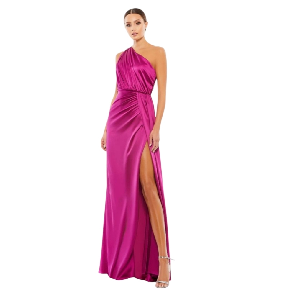 Mac Duggal 26654 Gathered One Shoulder Satin Faux Gown NWT